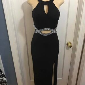 Elegant Black Cut-Out Evening Dress size 9 long